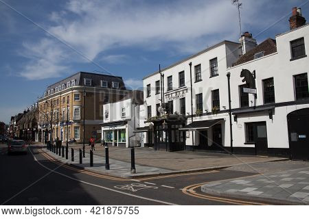 Buildings In Maidenhead Including The Wetherspoon's Pub The Bear In Berkshire In The Uk, Taken 30th 