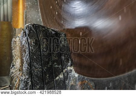 Large Industrial Cutting Machine Cuts Gray Granite Stone Into Slabs. Power Industrial Stonecutter Eq