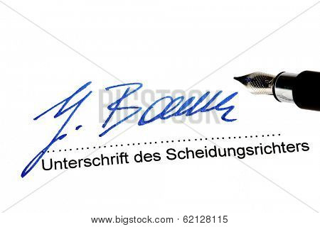signature of divorce inverter under a divorce decree