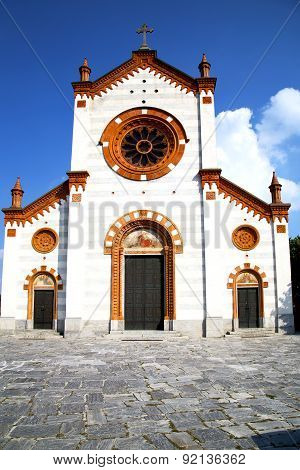 Church    The Mercallo    Closed Brick Tower Sidewalk Italy  Lombardy