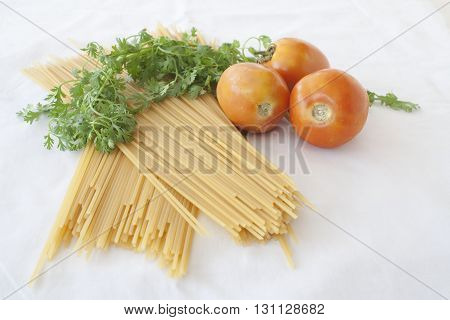 spaghetti food healthy with vegetables prepare cook