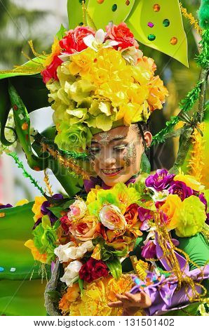 Tenggarong Kalimantan Timur - Indonesia October 26 2013 Annual unique carnival costumes