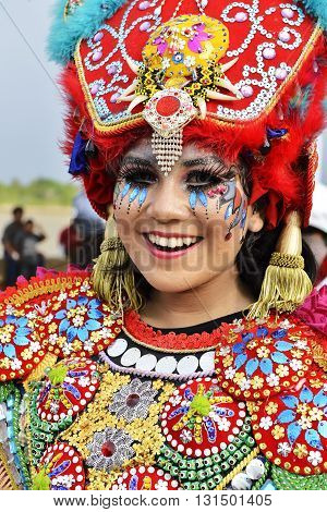 Tenggarong Kalimantan Timur - Indonesia October 26 2013 Annual unique carnival costumes