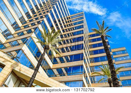 USA, California, Los Angeles, Hollywood, 17 Janua 2015: Outside views of the  Studio Warner Bros Los Angeles. Studio Tour Hollywood . New York Film Academy. palms Guckenheimer Enterprises Inc. TNT TBS