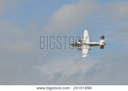 Panchito B-25 bombefly