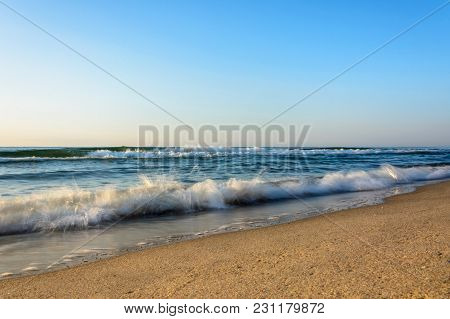 When You Look At These Wonderful Waves, You Breath Your Breath From This Amazing Beauty