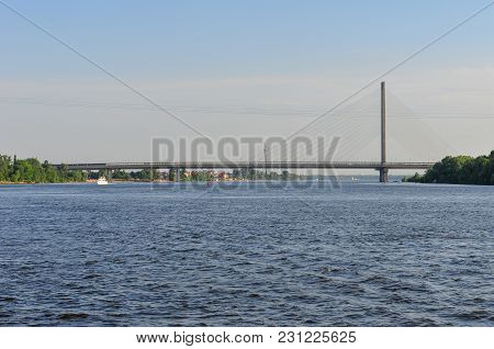 Pivdennyi Bridge - Kiev, Ukraine