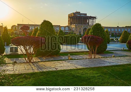 The Scenic Sunset On The Medieval Naqsh-e Jahan Square - The Central Tourist Destination Of Isfahan,