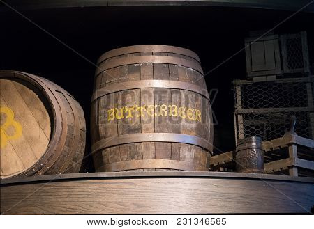 Butterbeer Kegs Harry Potter