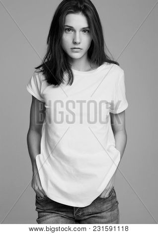 Model Test With Beautiful Fashion Model Posing