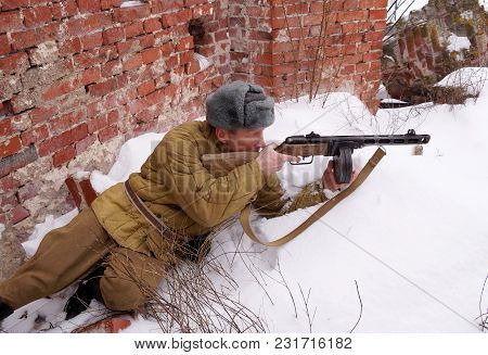 Fighter Of Red Army With The Ppsh Machine Gun In Ruins Of Stalingrad (a Staff Of A Division Of Lyudn