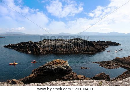พายเรือคายัคหมู่เกาะหิน