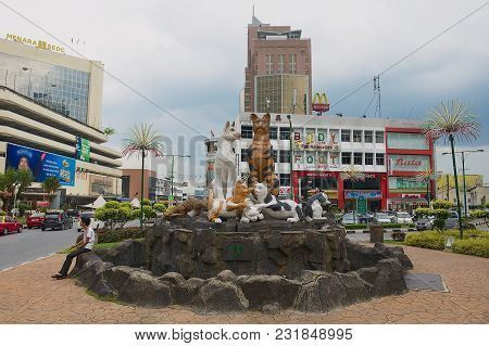 Kuching, Malaysia - August 26, 2009: Exterior Of The Cats Monument In Downtown Kuching, Malaysia. Du