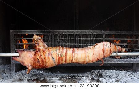 Porcinet sur un Spitroast