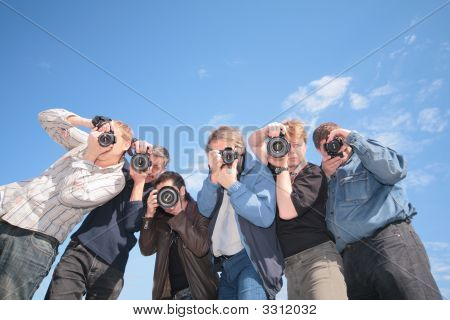 Šest fotografů