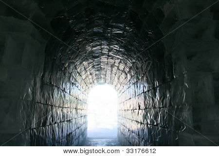 Burnunuzdaki tünel sonu