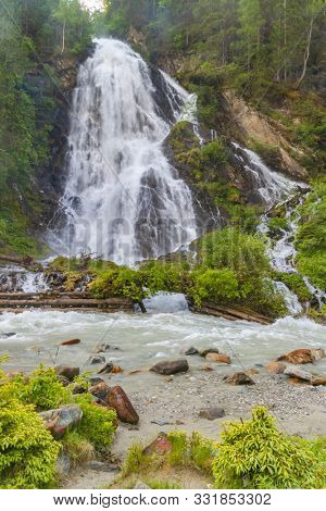 Schleierwasserfall near Kails am Grosglockner, High Tauern, Austria