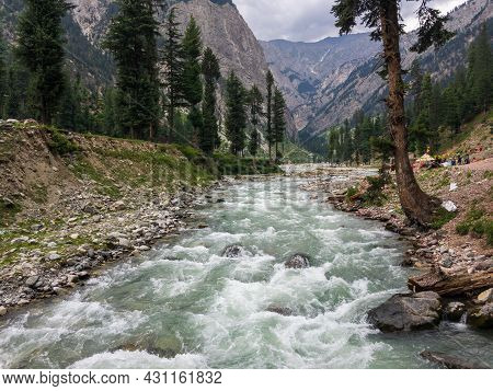 Bluewater Kalam Valley Beautiful Scenery For Wallpaper