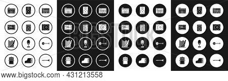 Set Music Synthesizer, Mp3 Player, Sound Or Audio Recorder On Laptop, Dj Remote For Playing And Mixi