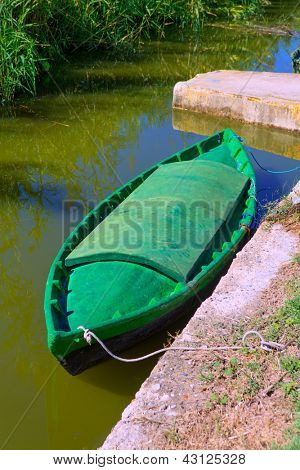 El Palmar Valencia İspanya Albufera kanal tekneleri