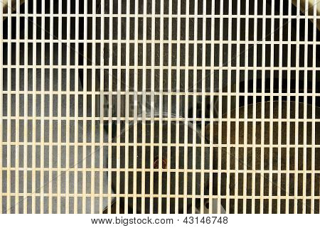 Regtangle vecchio coperchio della ventola del condizionatore d'aria sfondo