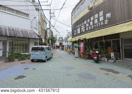 Okinawa, Japan - June 8,2019 : Street View Of Old House Near Makishi Public Market In Naha, Okinawa,