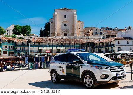 Chinchon, Spain - June 26, 2021: Civil Guard Car In Plaza Mayor Of Chinchon. Central Square Of The T