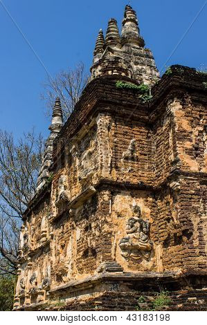 Chedi ve Wat Chedyod, Chiangmai