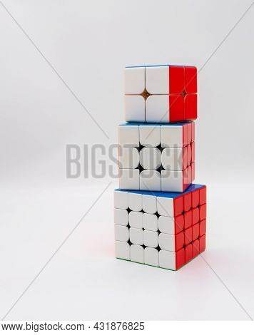 Thailand, Bangkok. Aug 25, 2021. Rubik's Cube On White Background. 2x2 3x3 4x4 Rubiks.