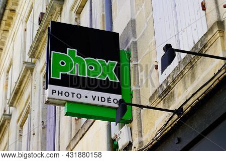 Bordeaux , Aquitaine  France - 08 30 2021 : Phox Logo Photo Movie And Text Sign Front Of Store Camer