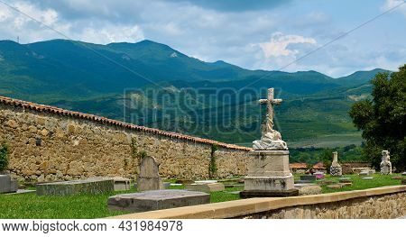 Samtavro Monastery-the Complex Of The Samtavro-transfiguration Church And The Monastery Of St. Nina 