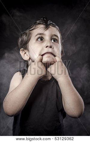 Nice child rocker dress and funny expressions crested