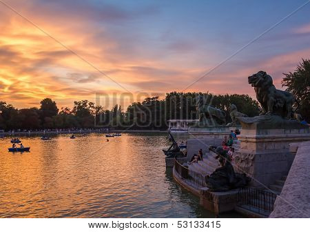 Lion sculptures in Buen Retiro park lake, Madrid