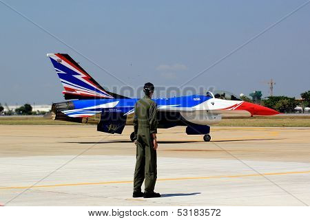 F-16