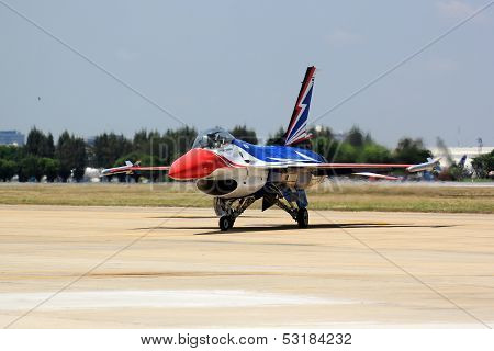 F-16