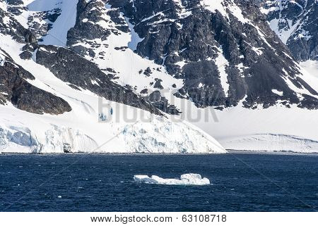 Antarctica - Antarctic Peninsula - Global warming - Fairytal