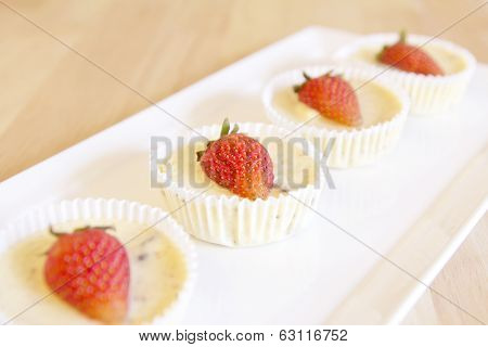 Chese Cake With Strawberry On Top