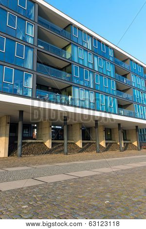 Modern multifamily residence