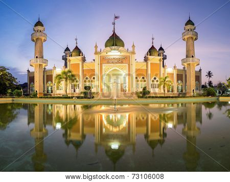 Central mosque with reflection at dusk, Pattani, Thailand