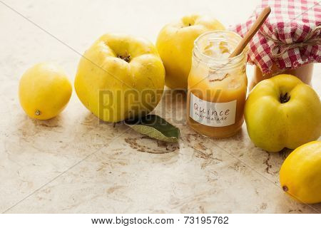 Delicious quince and lemon marmalade, homemade