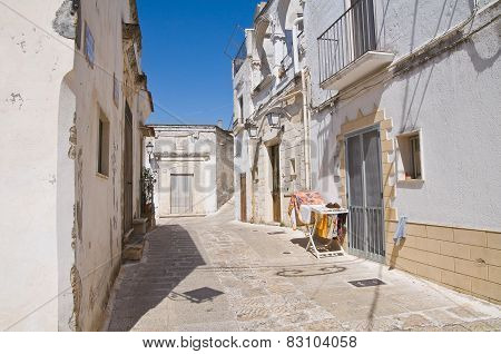 Alleyway. Laterza. Puglia. Italy.