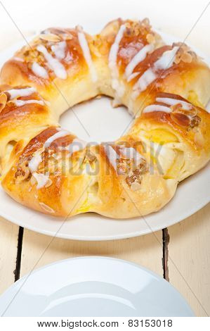 Sweet Bread Donut Cake