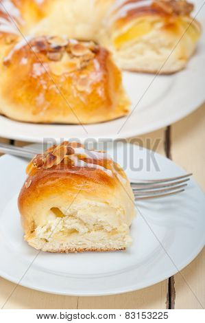 Sweet Bread Donut Cake