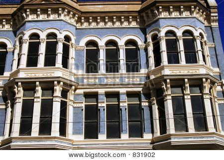 edificio blu