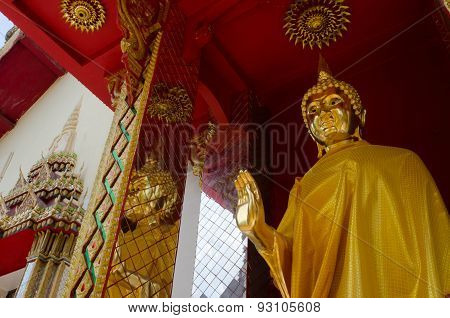Buddha statue