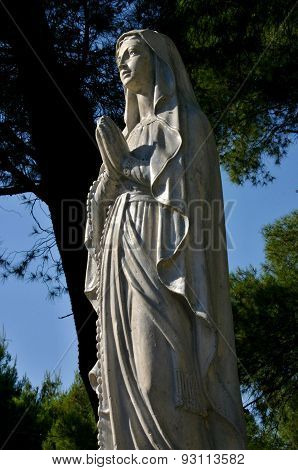 Statue of Virgin Mary