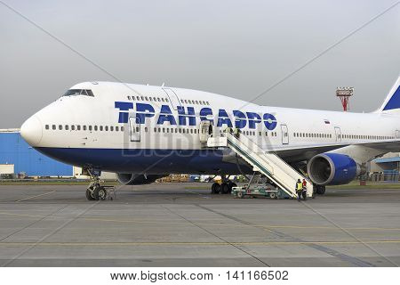 Boeing 747 Transaero Waiting For Boarding.