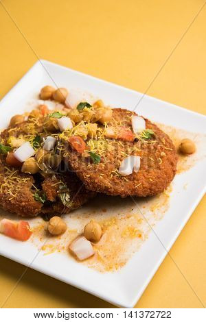Aloo Tikki  or cutlet or aalu patties - A north Indian snack made of boiled potatoes and various spices