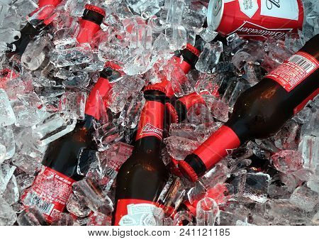 Kaohsiung, Taiwan -- March 2, 2018: An Outdoor Vendor Sells Budweiser Beer Chilled In A Bucket With 