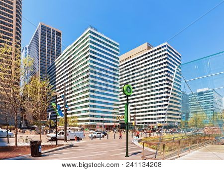 Philadelphia, Usa - May 4, 2015: 15th Street View And Skyscrapers In Philadelphia City Center. Penns